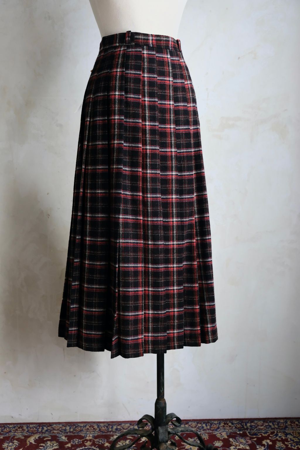 33F561D9-C481-4907-AF81-BA28E630D937_1_201_a