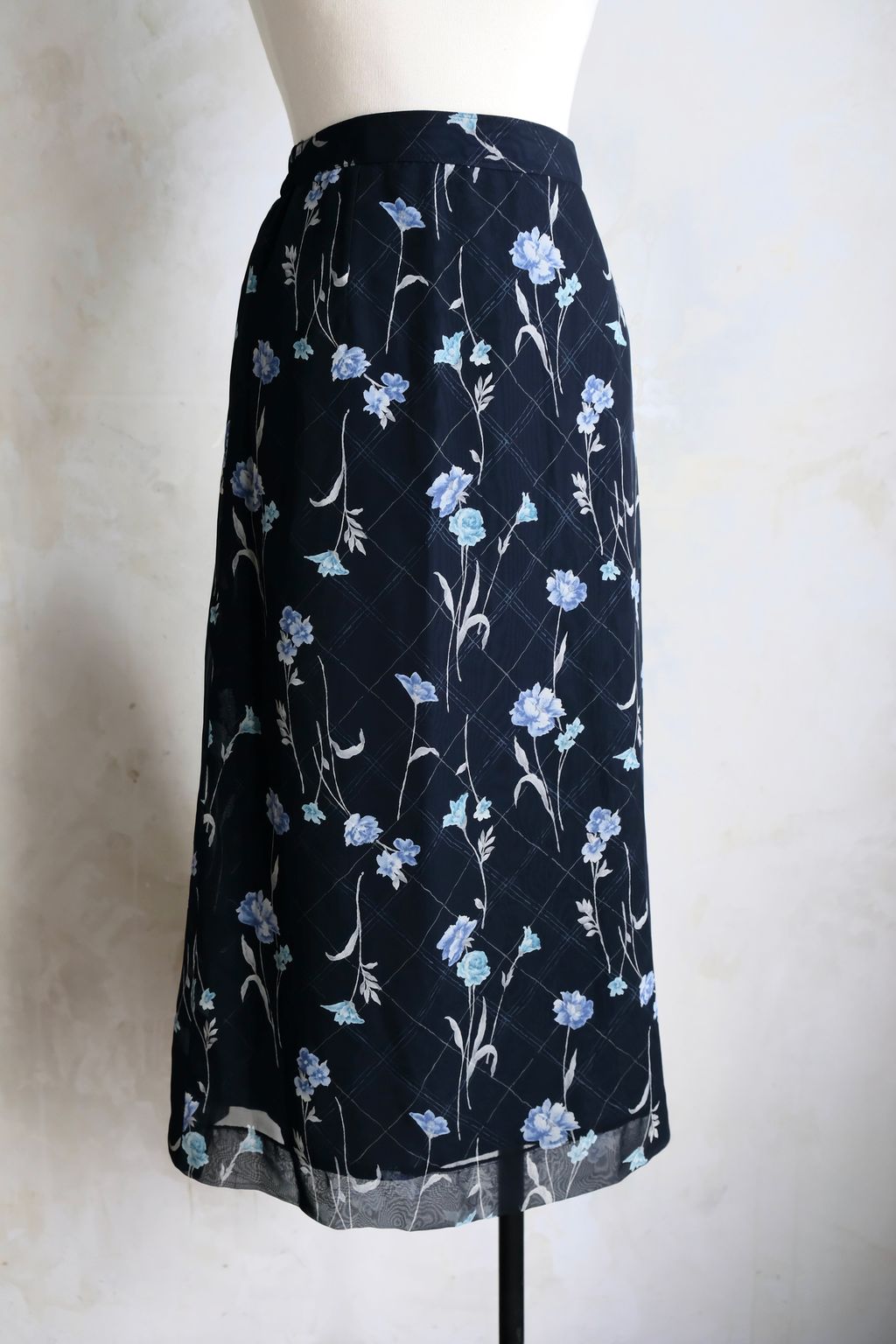 0C8EC32E-D0AB-4231-A265-45C74E7A2B89_1_201_a