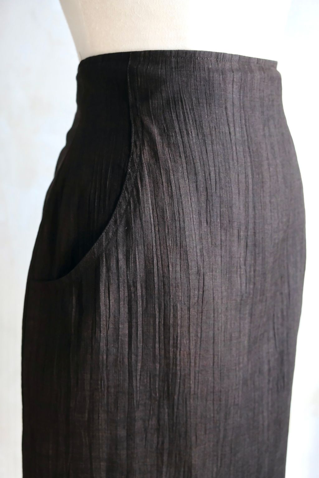 957421A2-0BBF-4312-9A01-5652F95FB4E7_1_201_a