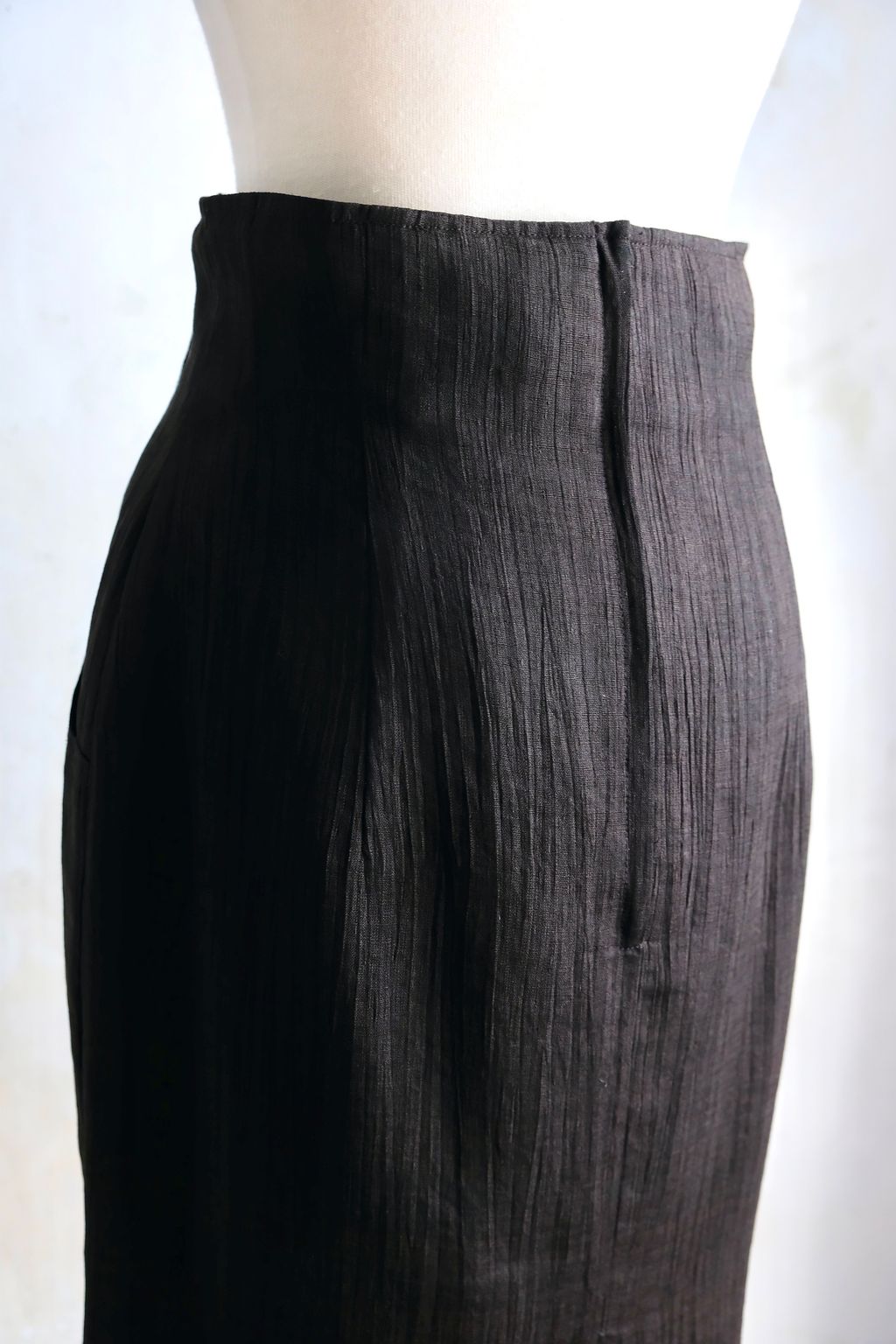 2E4C9175-4563-45AE-AD72-27AD52EF84B9_1_201_a