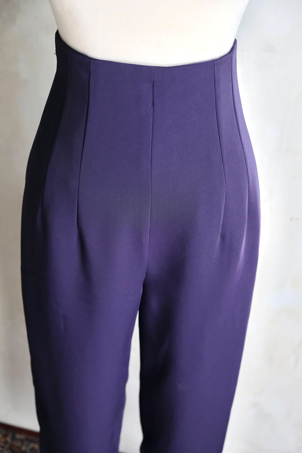 C82F5375-201D-4A12-AF5F-E6CB16846892_1_201_a