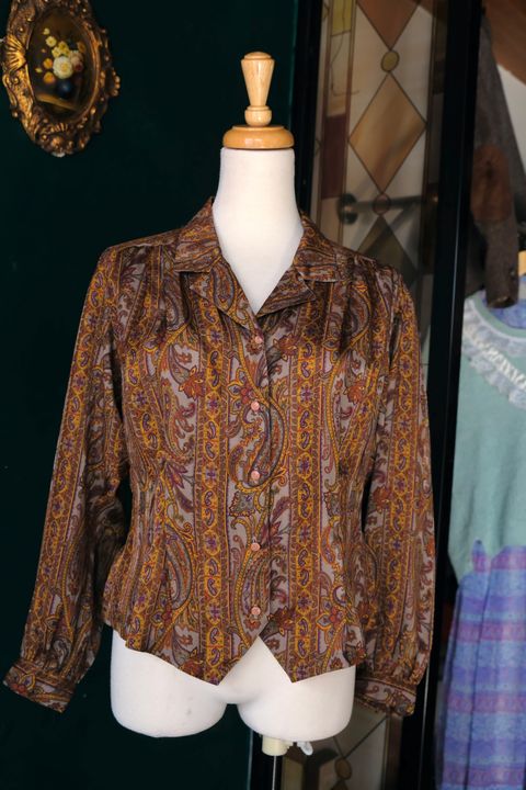 C9107BA8-44F2-49D1-8594-7CE94E513166_1_201_a