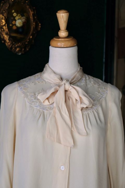 33B5F213-E31E-4380-BC6A-468C78E752D0_1_201_a