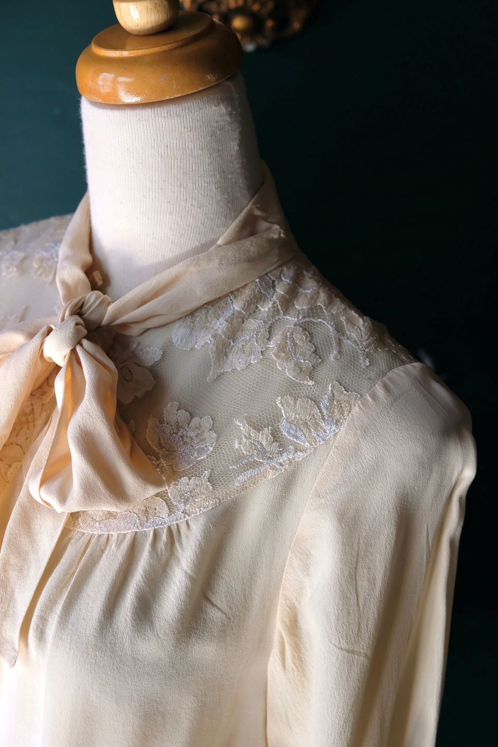 7EC90817-2E4D-4210-8AA0-DD4566B3CF48_1_201_a