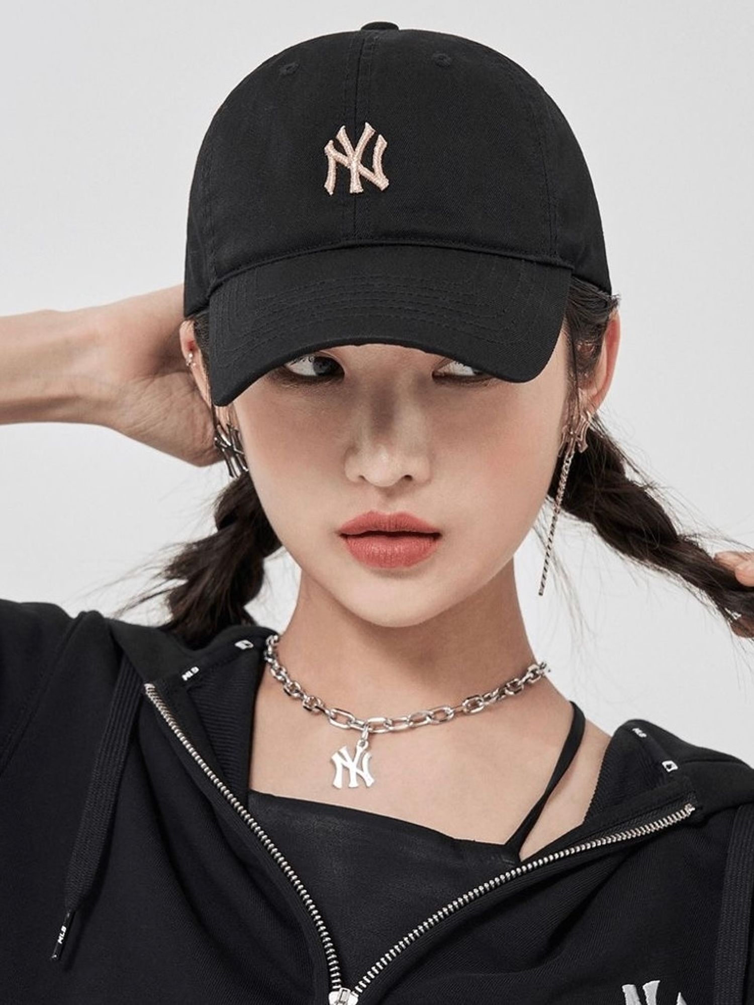UP FORWARD | Register Account For Get UPFORWARD STORE OFFERS