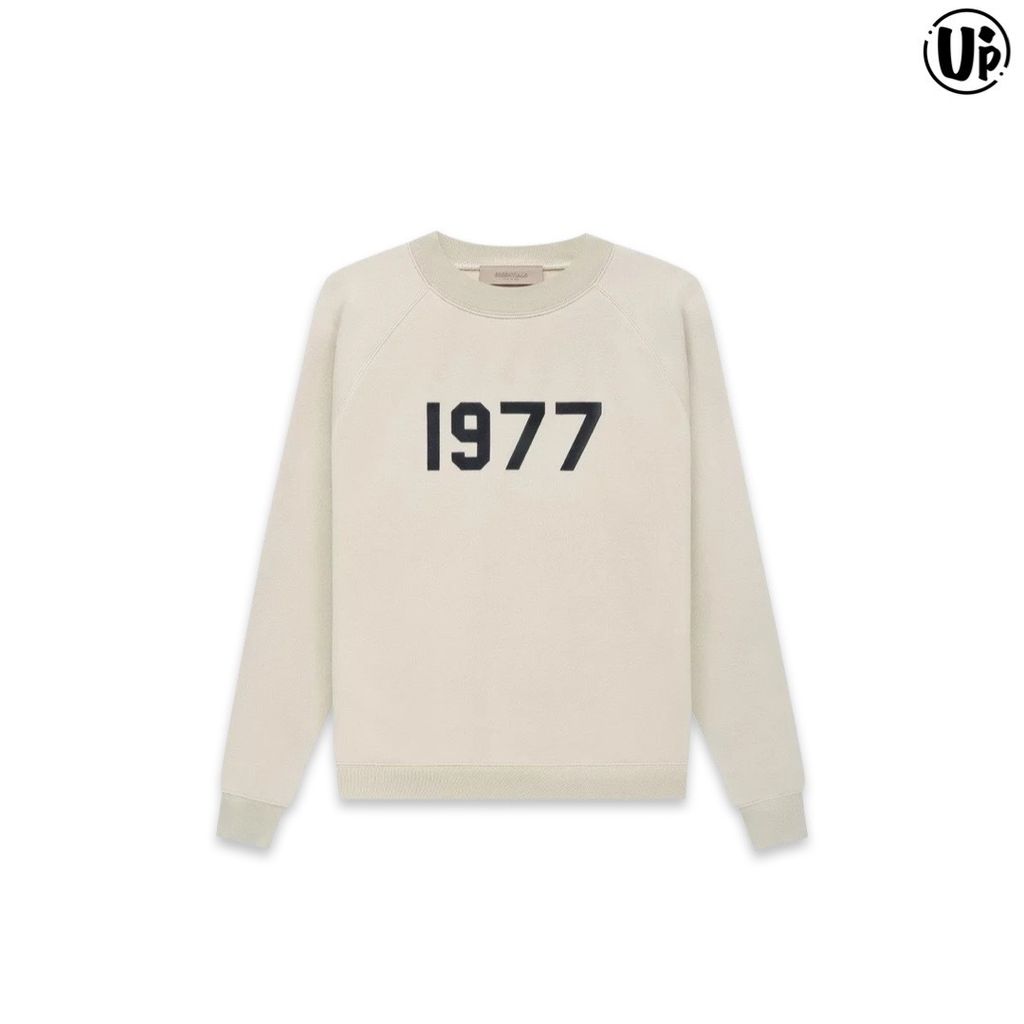 Essentials WHEAT '1977' Sweatshirt-192BT212041F