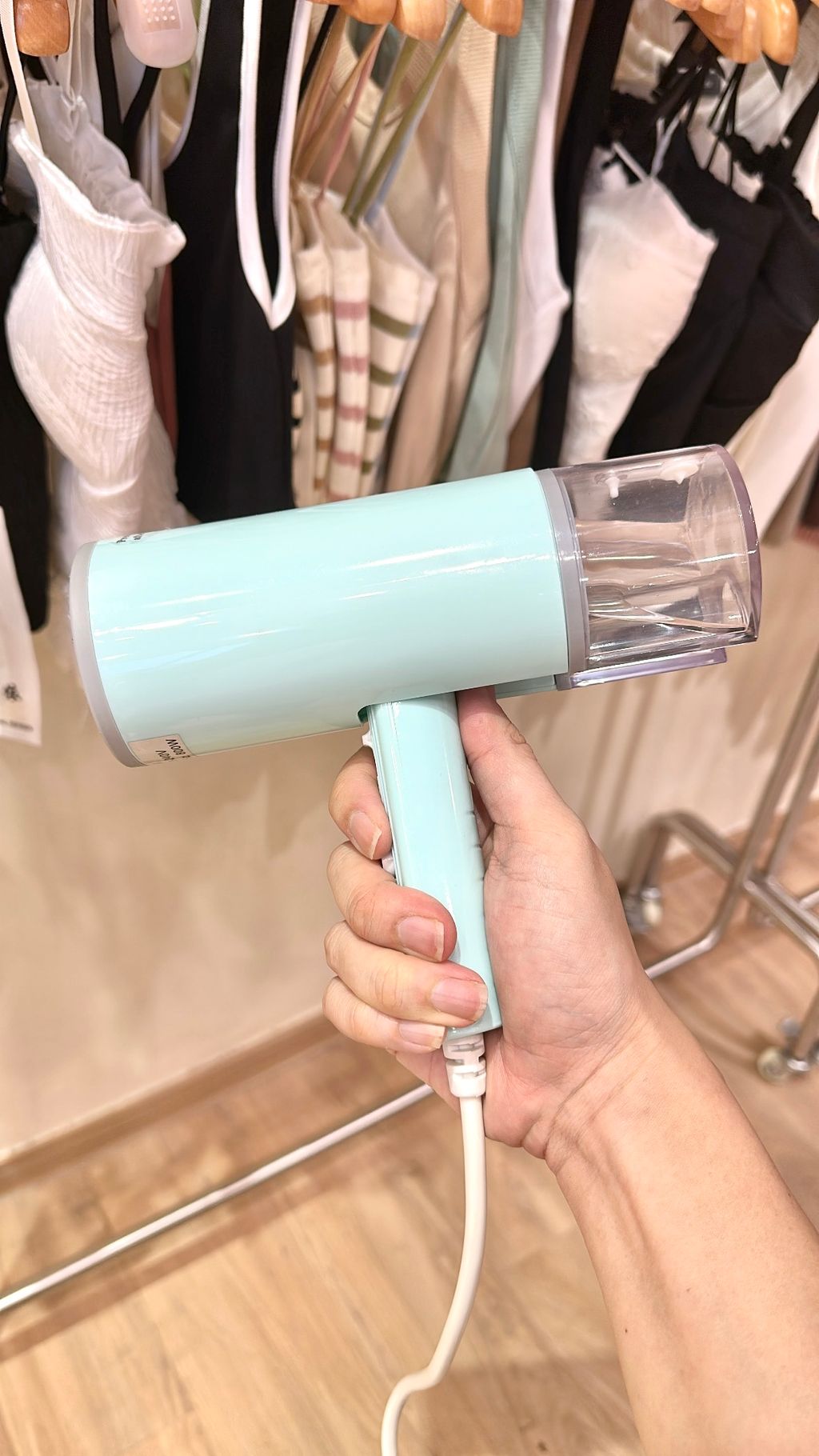 86F86F53-25A4-4EE6-997F-67E478318571