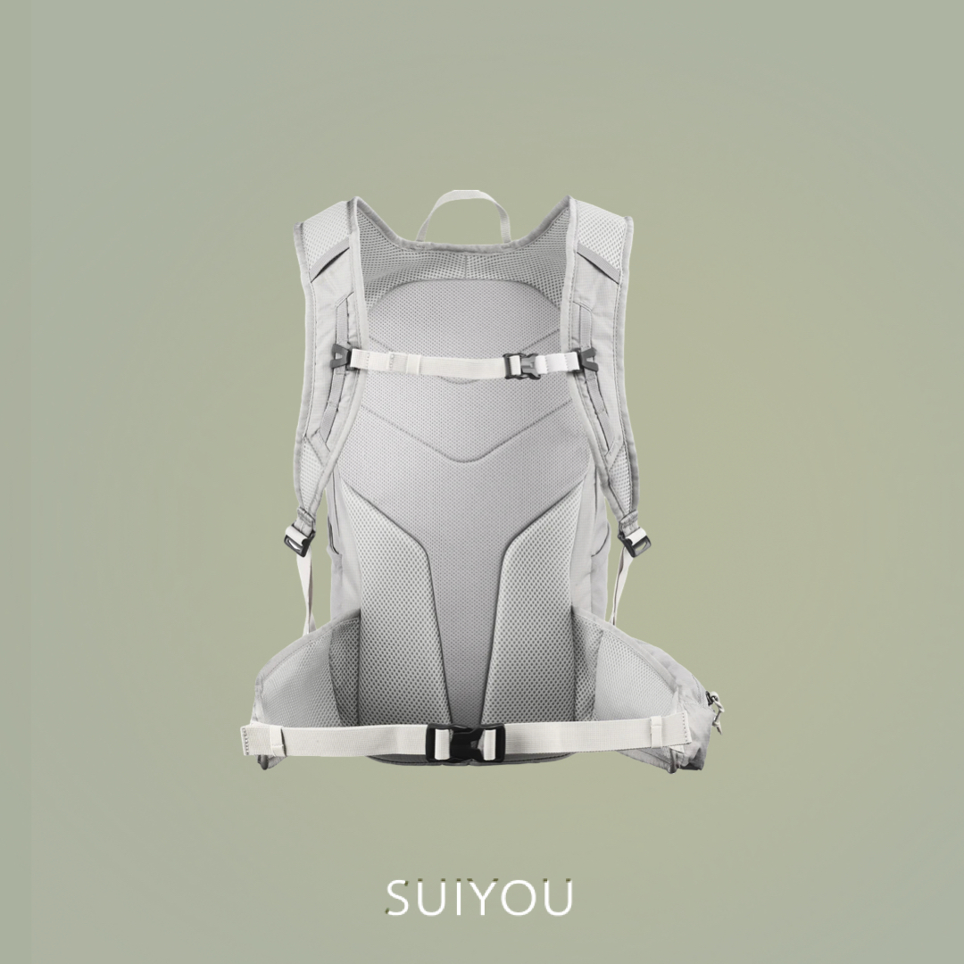 LC2855700_1_GHO_TRAILBLAZER20-Cloudburst-PALOMA-SILVER