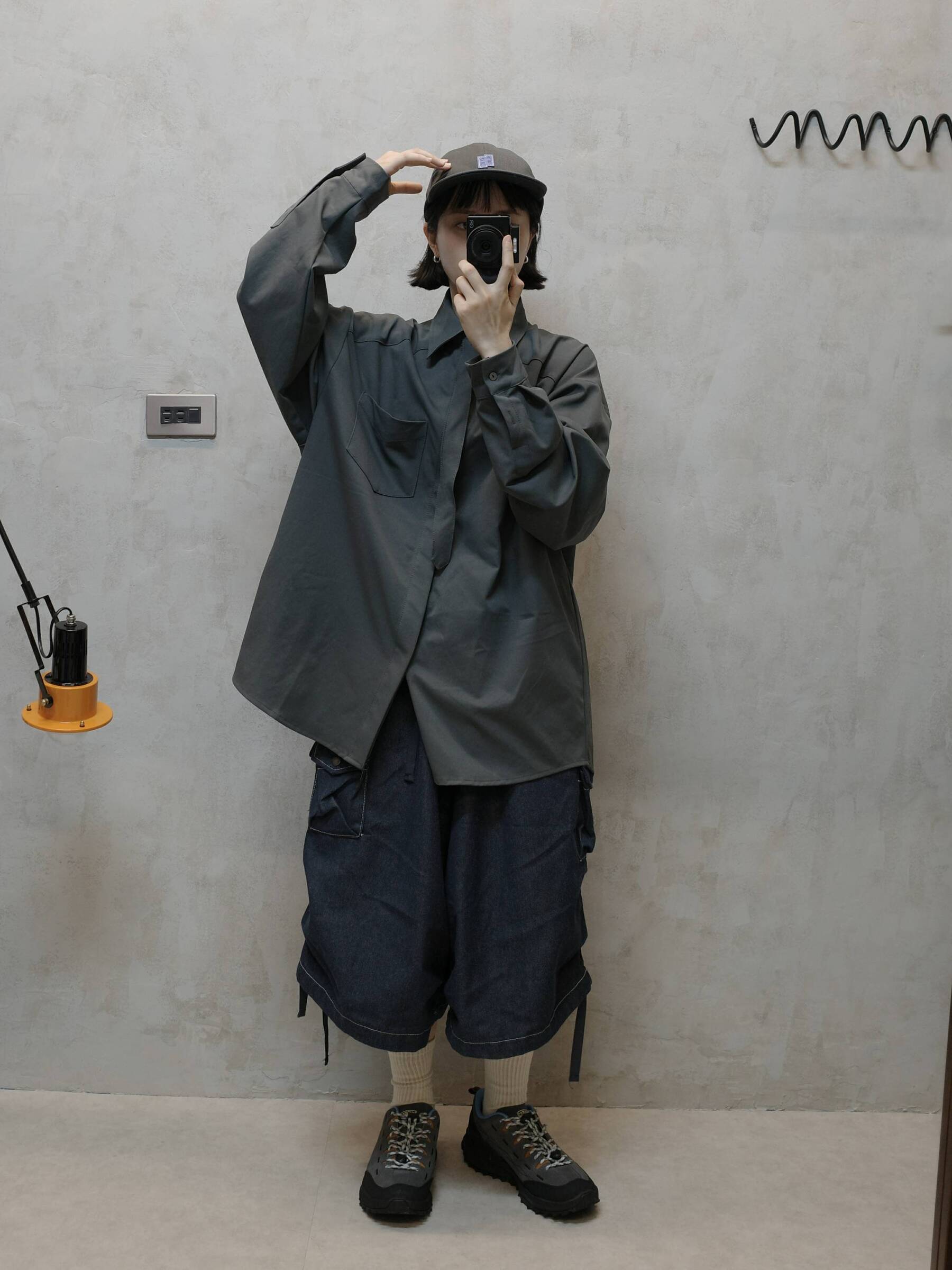 1762332475000_R0000128