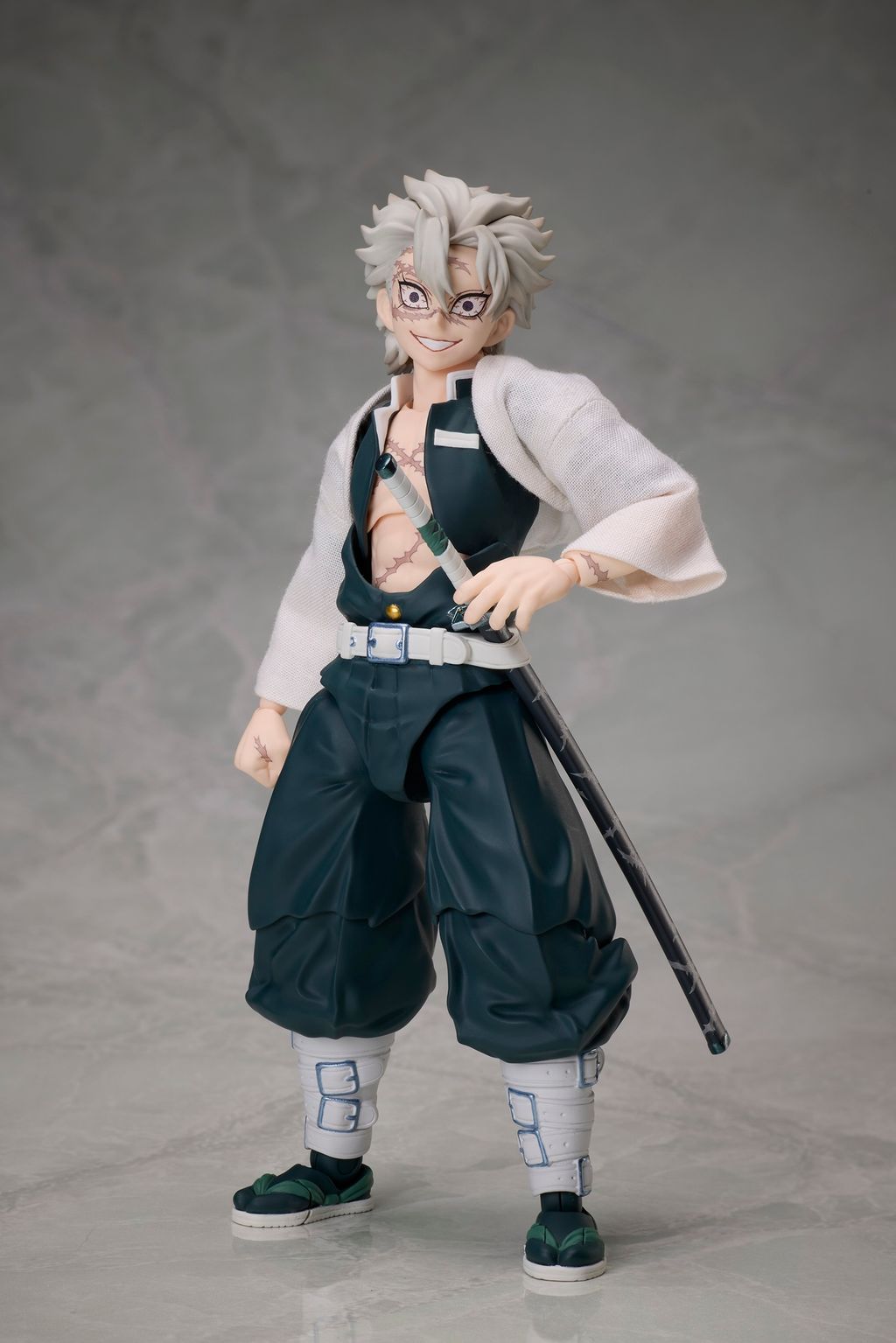 Demon Slayer Kimetsu no Yaiba ［BUZZmod.］Sanemi Shinazugawa 112 scale action figure (1)