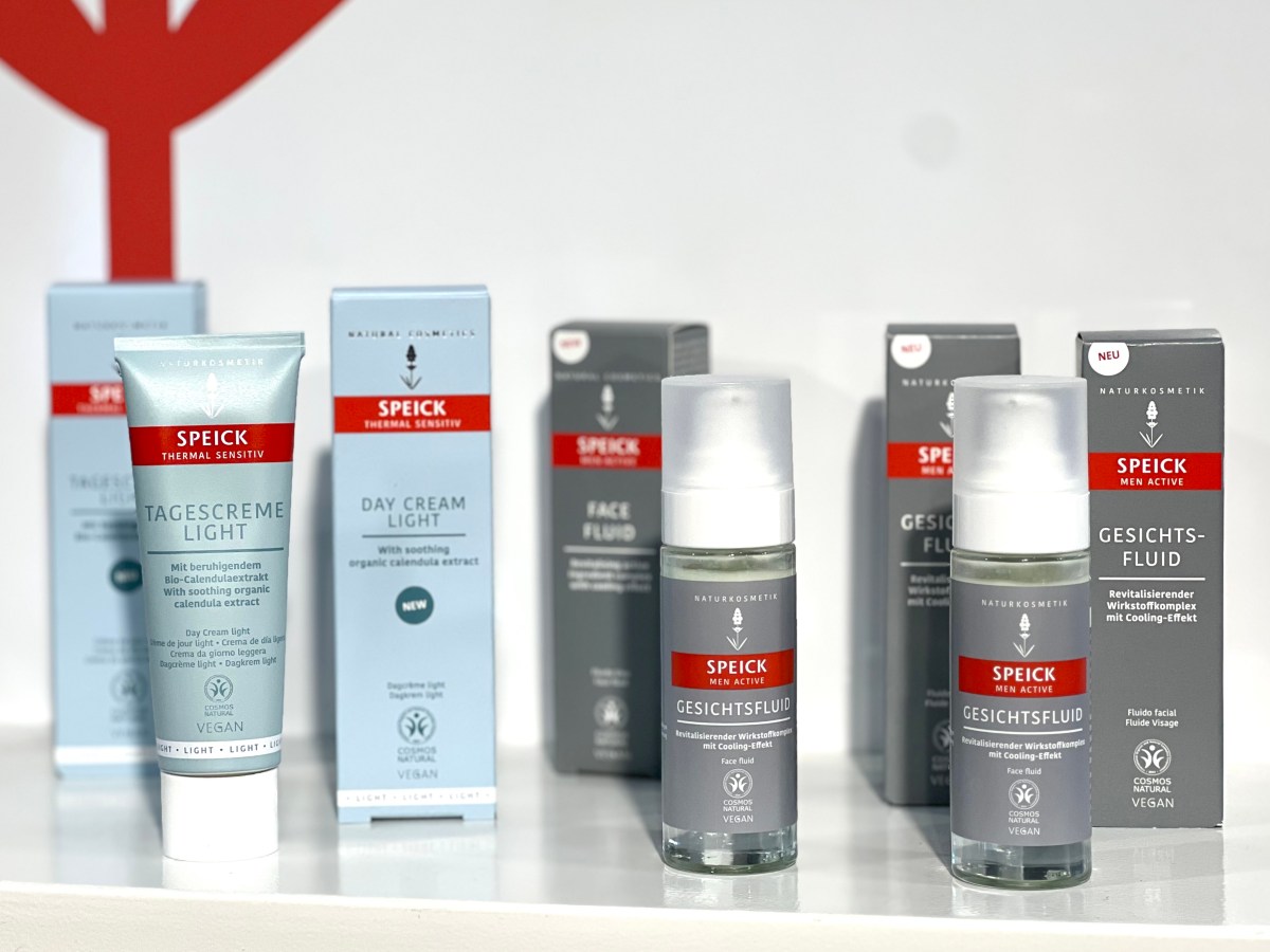 94A6A000-4302-4431-8068-4349ADFB3558