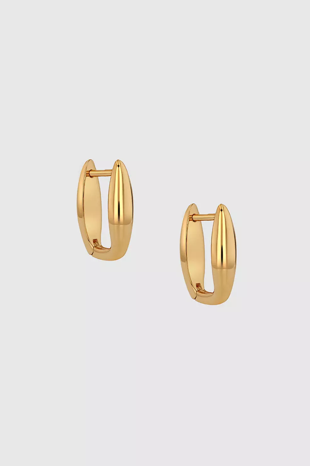 AB-OVAL-LINK-EARRINGS---GOLDA-15-3611-920_b_0febd00c-5df5-48c6-bdc1-87b0856301de_1700x