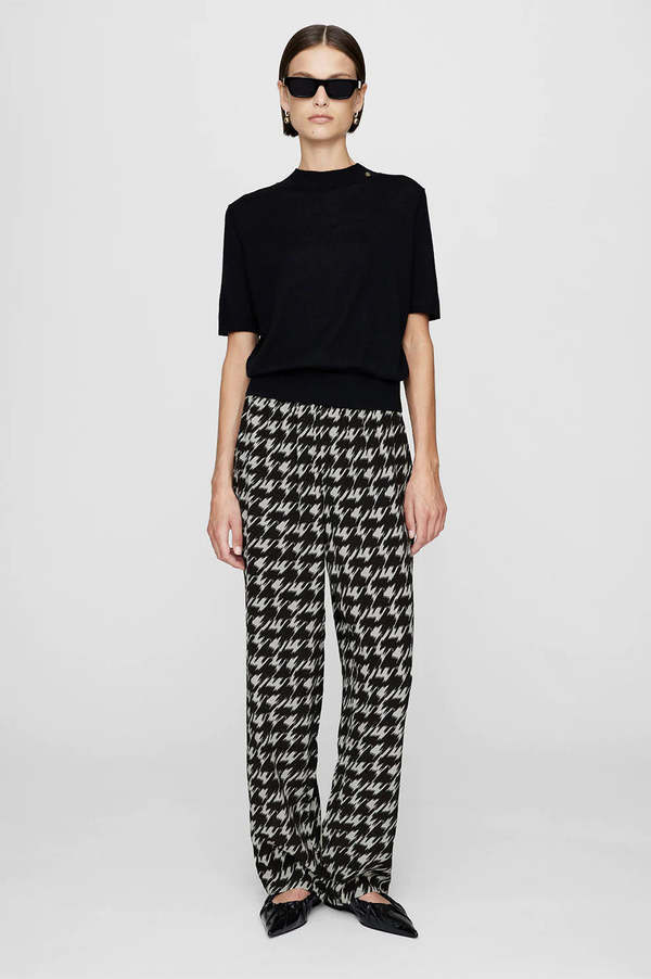 Aiden-Pant-in-Houndstooth-Print-20231115220234