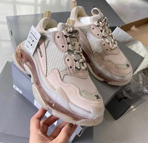 Balanciaga Triple S.jpg