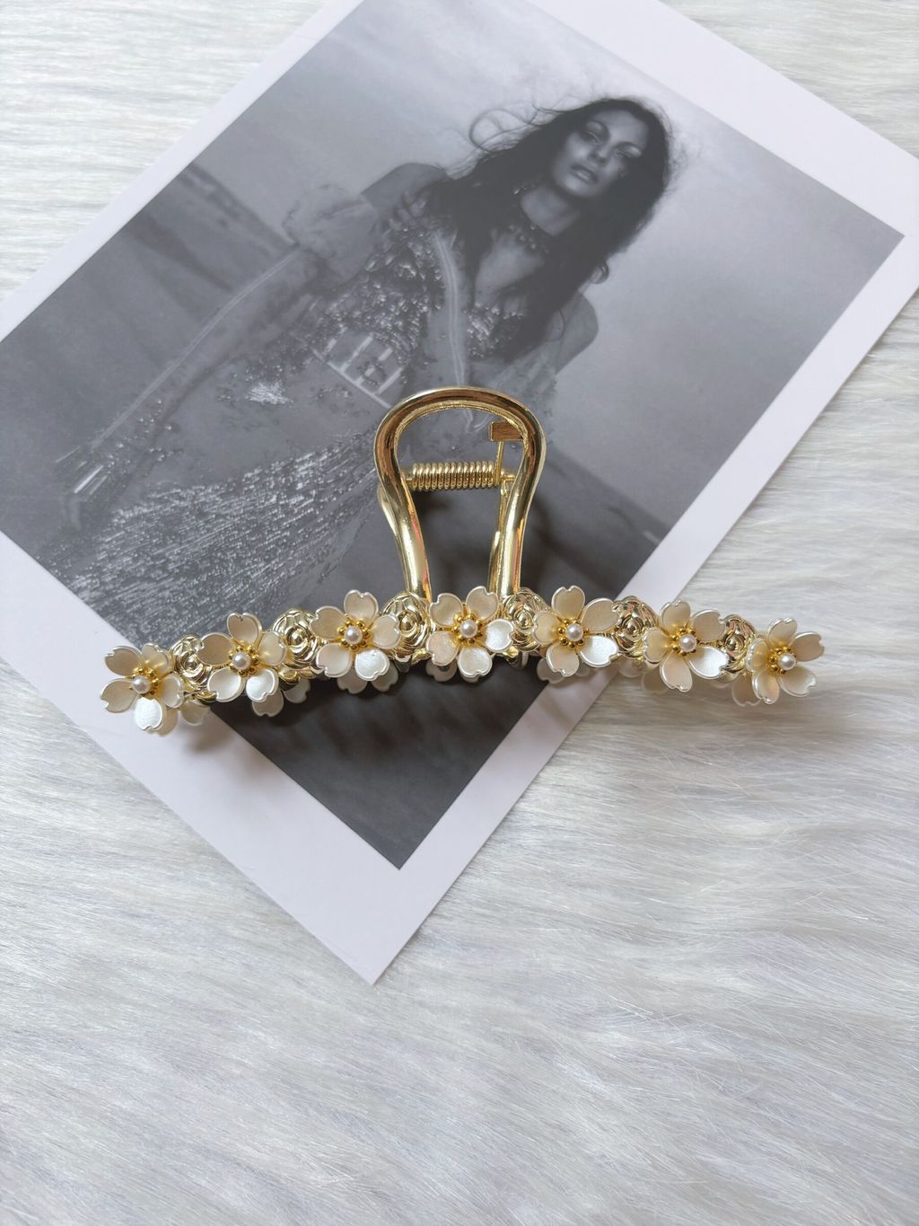 shell flower claw clip (11cm)