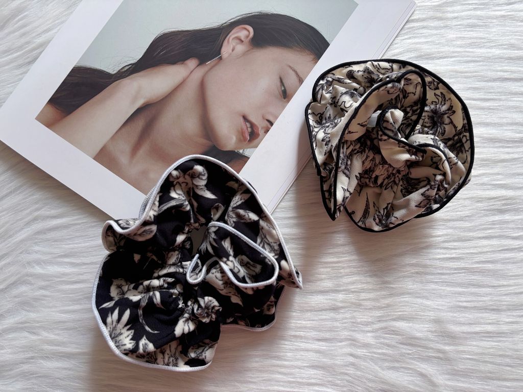 XL floral print scrunchy