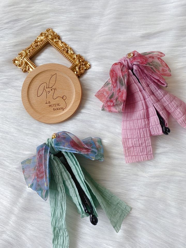 4 layer mesh floral print banana clip