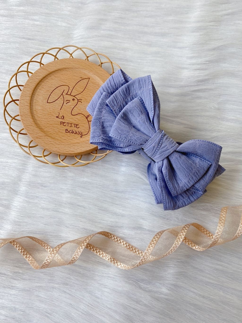 4-layer ribbon banana clip