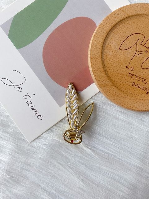 rabbit duck clip