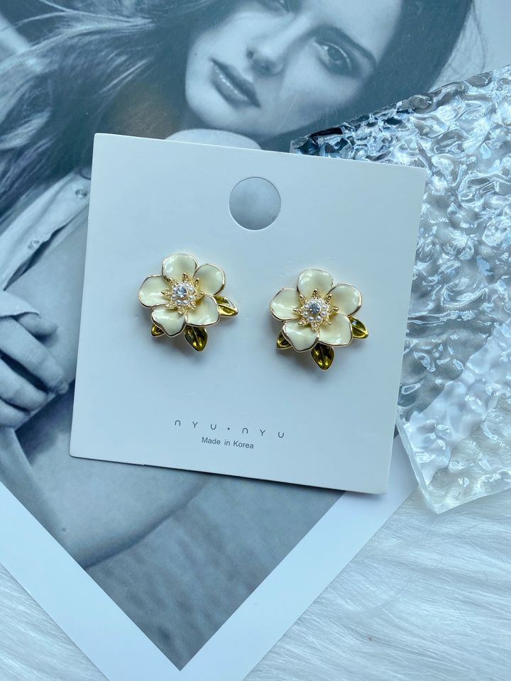 earrings 072