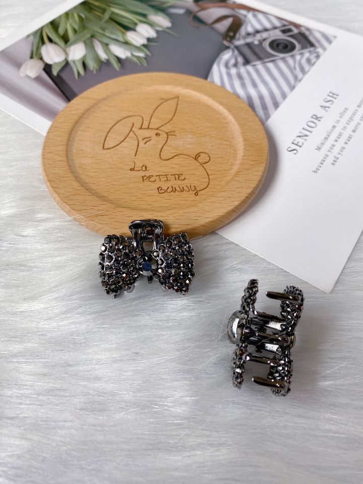 metallic black crystal ribbon claw clip (3.5cm)