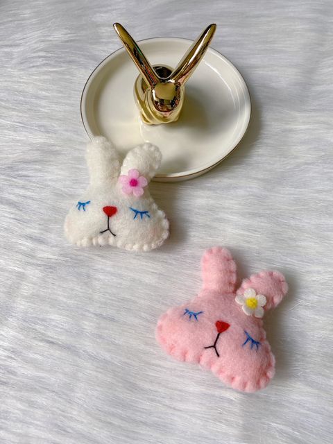 premium wool puffy bunny duck clip