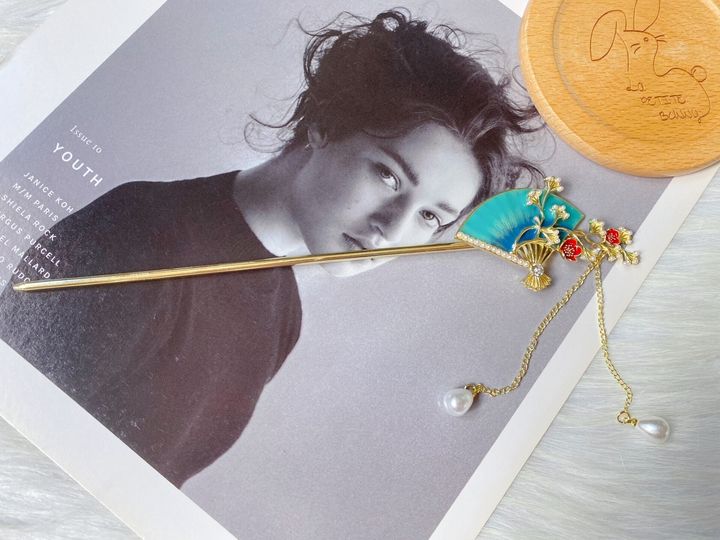 oriental fan hair bun stick