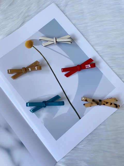 acetate ribbon duck clip