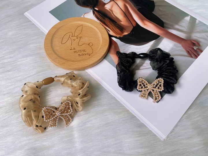 crystal mix pearl ribbon mesh scrunchy