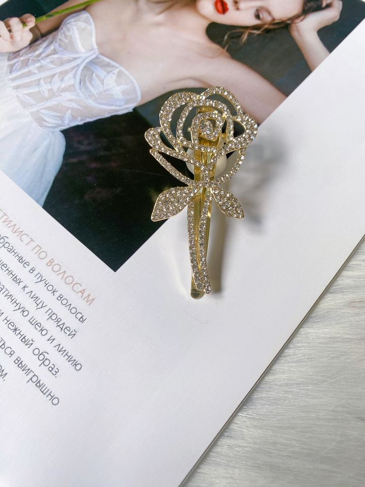 crystal rose duck clip