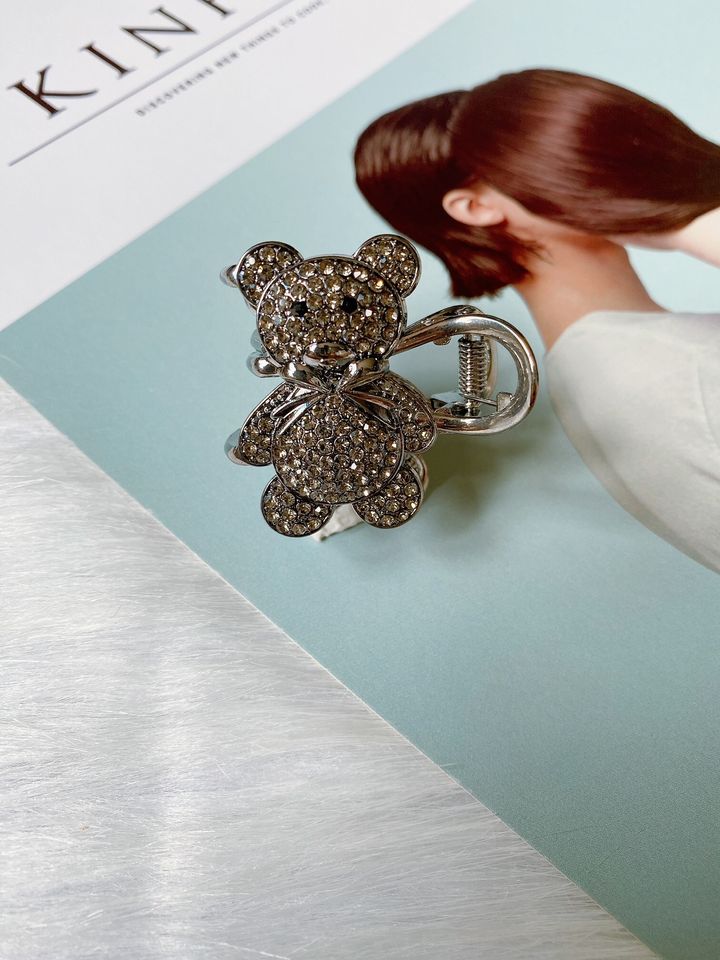 metallic black crystal bear claw clip (3cm)