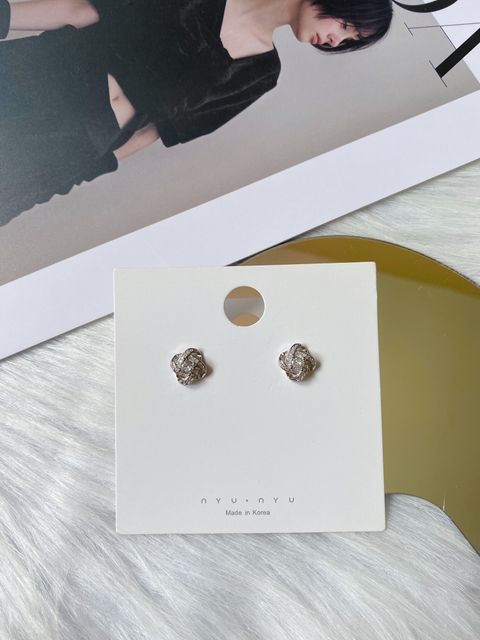 earrings 115 (925 silver zirconia stone)