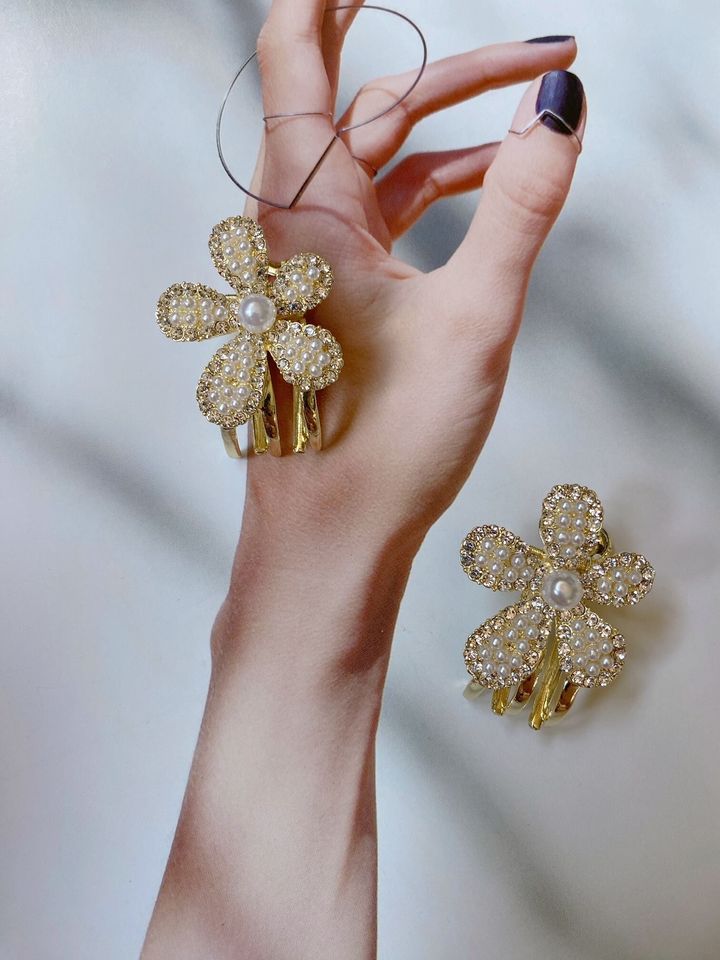pearl mix crystal flower clip