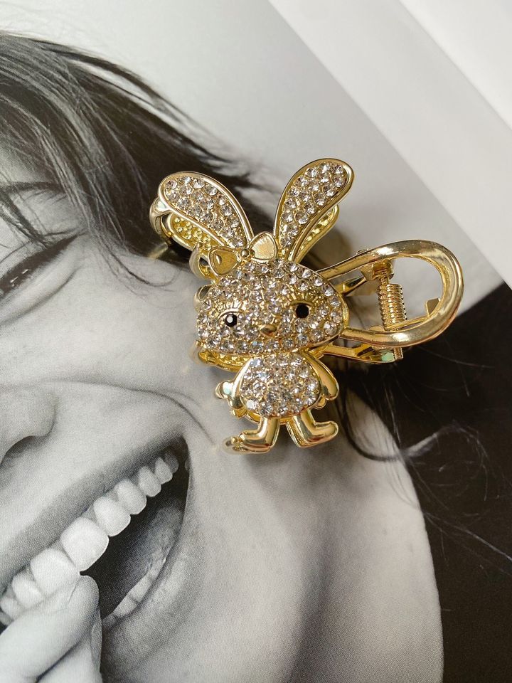 crystal bunny claw clip (4cm)