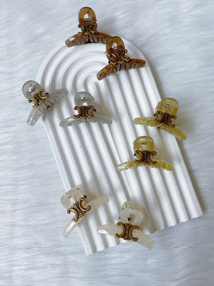 C. Inspired small claw clip (4cm)(1pair)