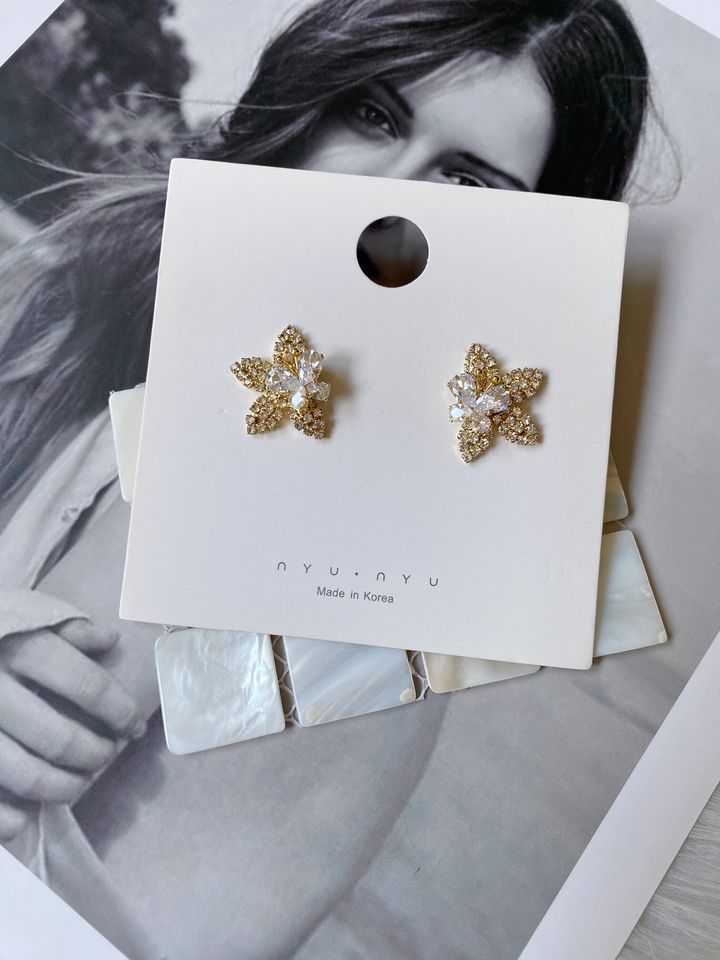 earrings 128