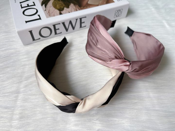 dual tone knotted headband