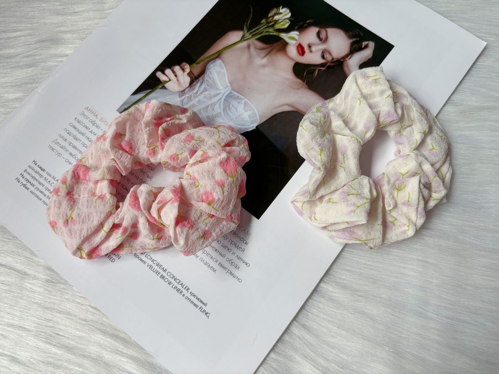 sweet floral print scrunchy