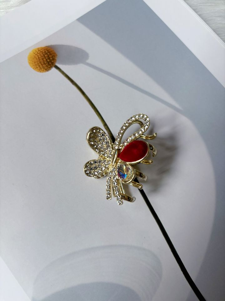 crystal butterfly claw clip (6cm)