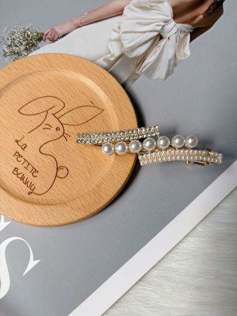 pearl mix crystal duck clip