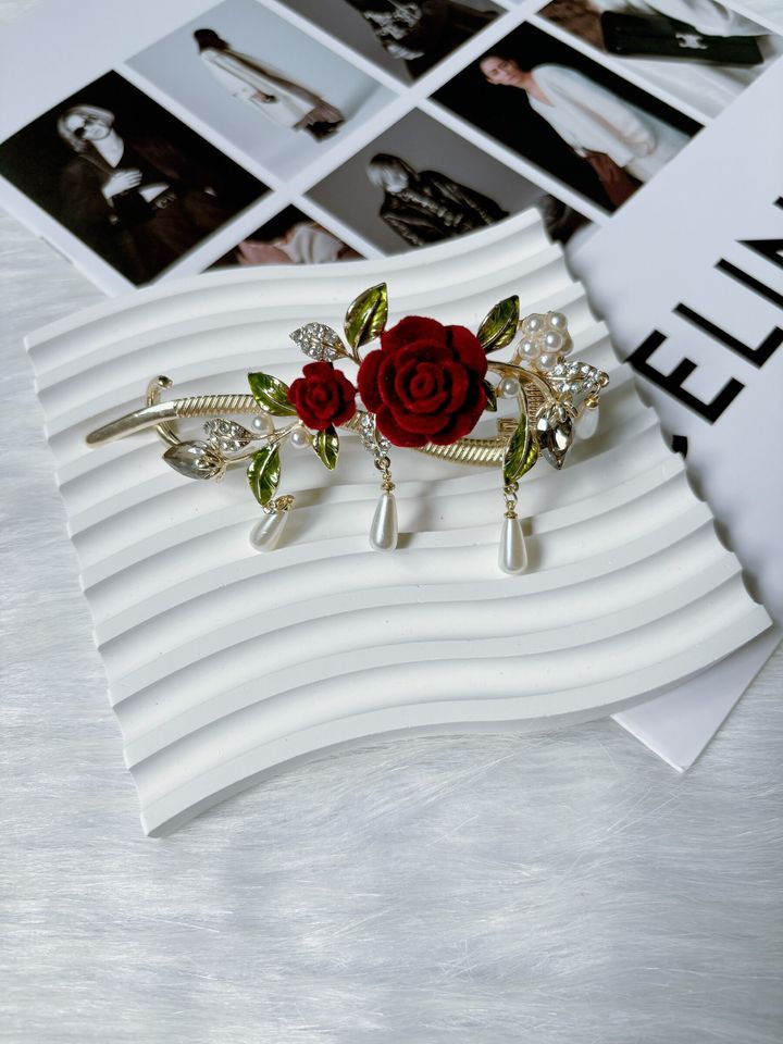 limited edition velvet rose twist clip