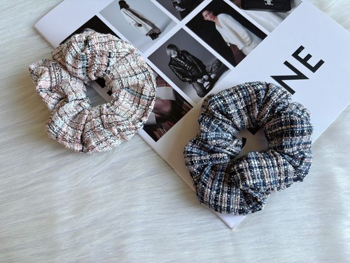 tweed scrunchy