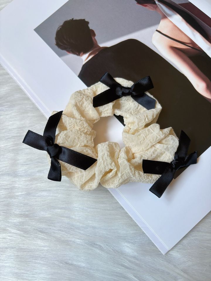 korean style scrunchy