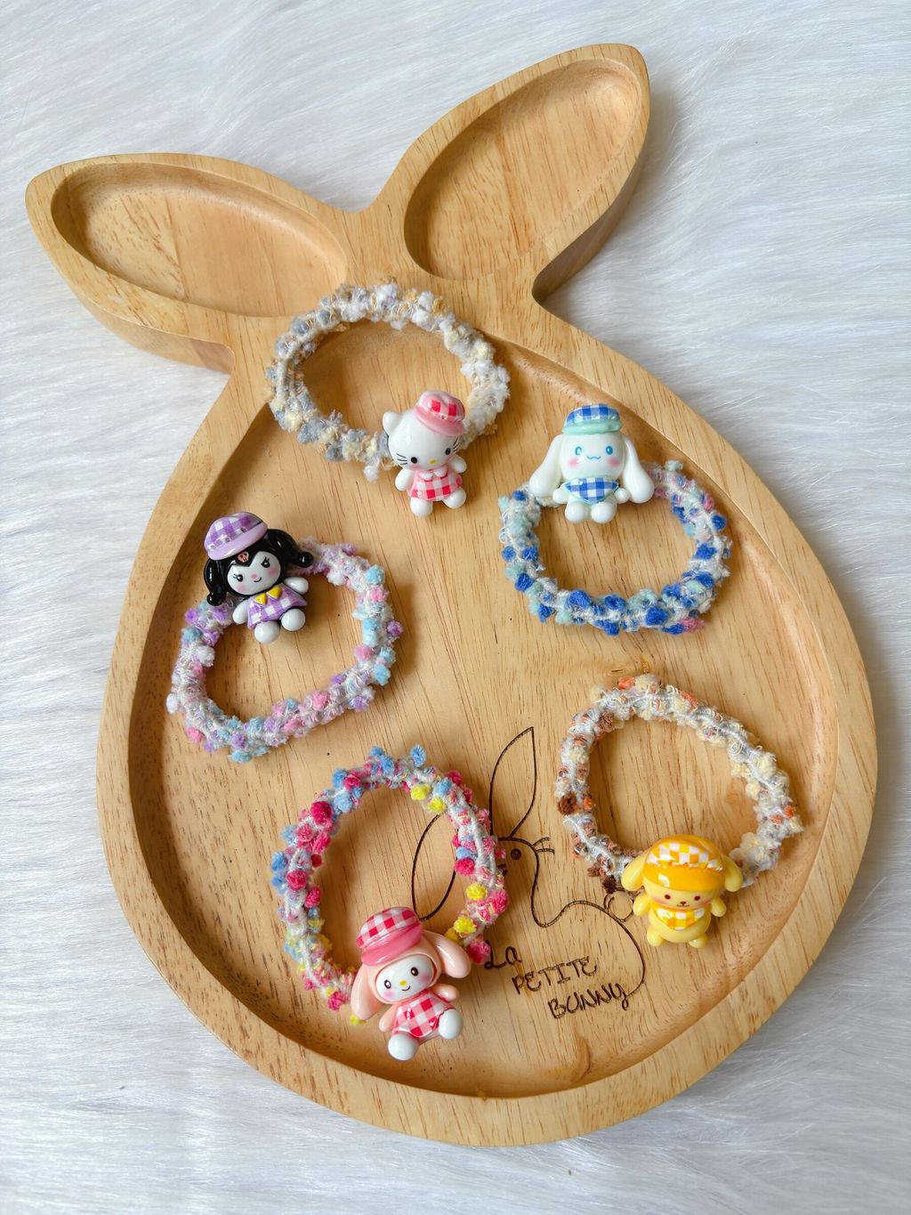 sanrio family wool scrunchy