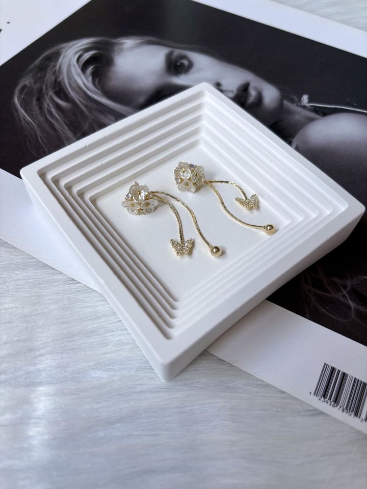 earrings 150