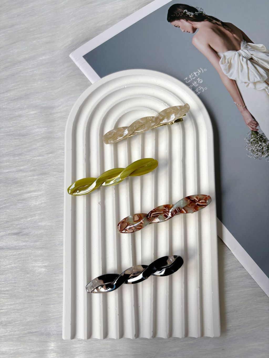 acetate duck clip