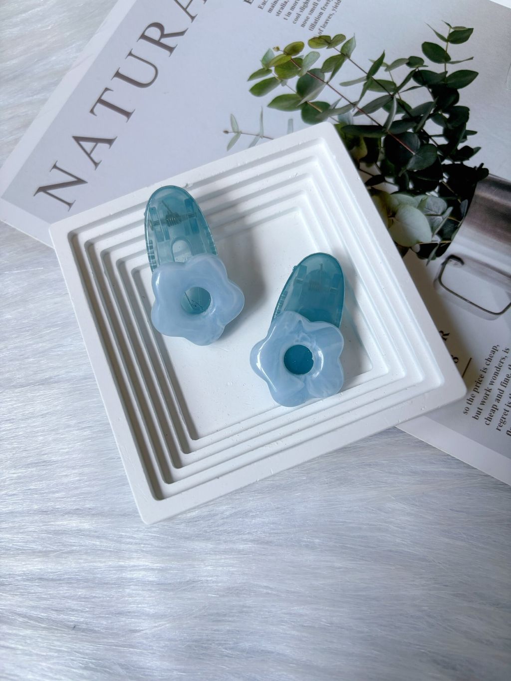acrylic flower duck clip (1pair)