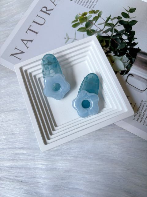 acrylic flower duck clip (1pair)