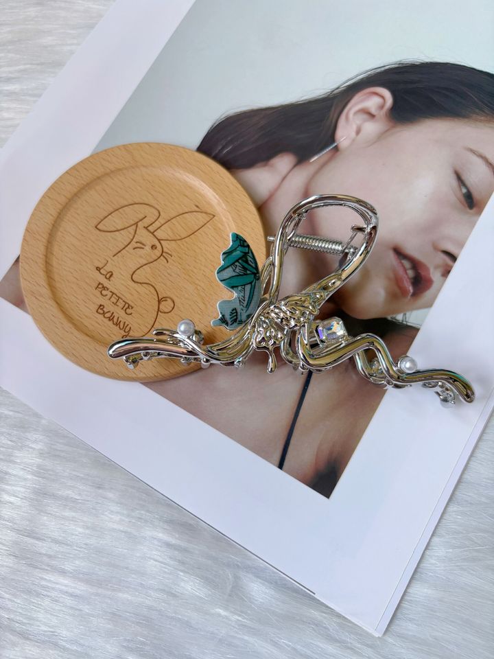 wavy butterfly claw clip (11cm)