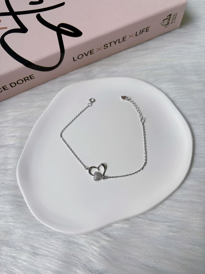 heart bracelet (S925 & Zirconia stone)